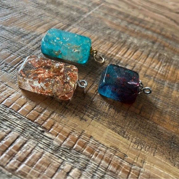 BUNDLE DEAL - 3 Handmade Resin Pendants - Picture 3 of 3